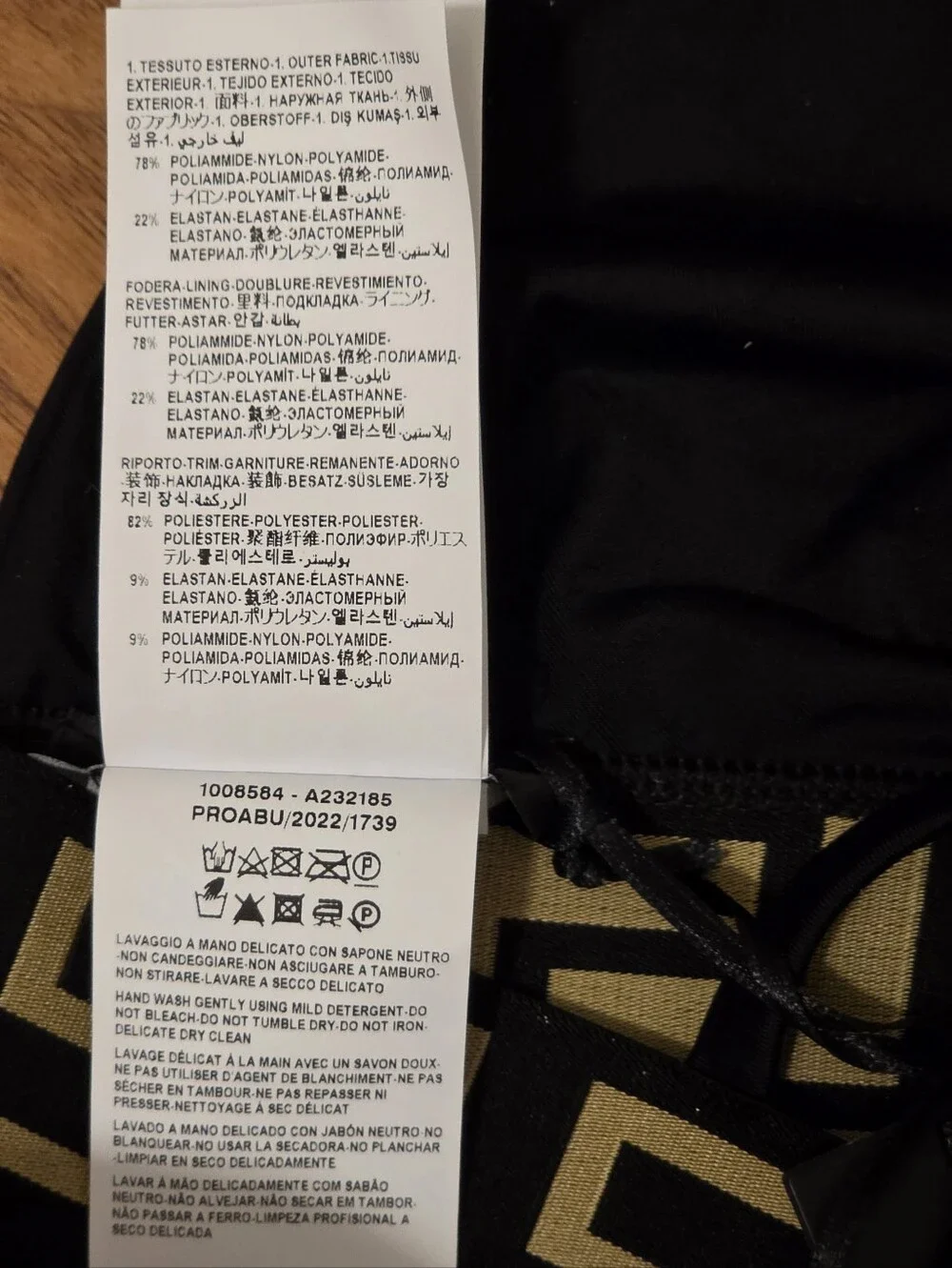 Versace nwt greca